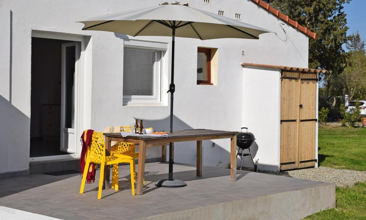 Locations "Chezchristine Aleria" A Aleria Vila Exterior foto